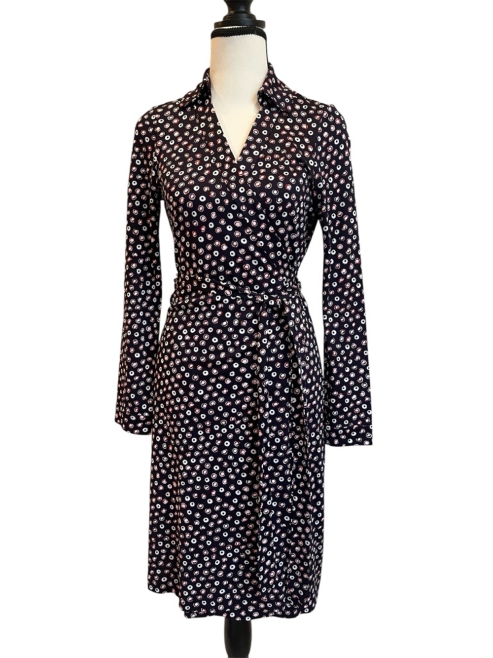 Diane Von Furstenberg Navy Wrap Dress with Red & Cream Dot Pattern Silk Size 6
